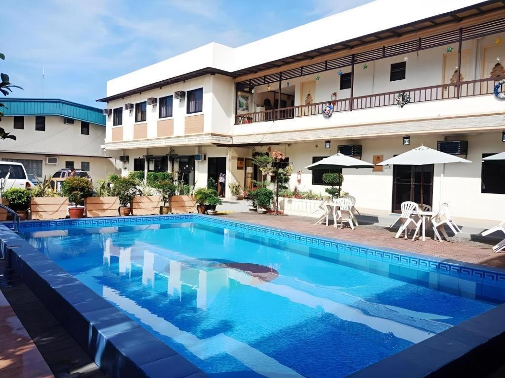 Aerostop Hotel & Restaurant Plaridel  Exterior foto